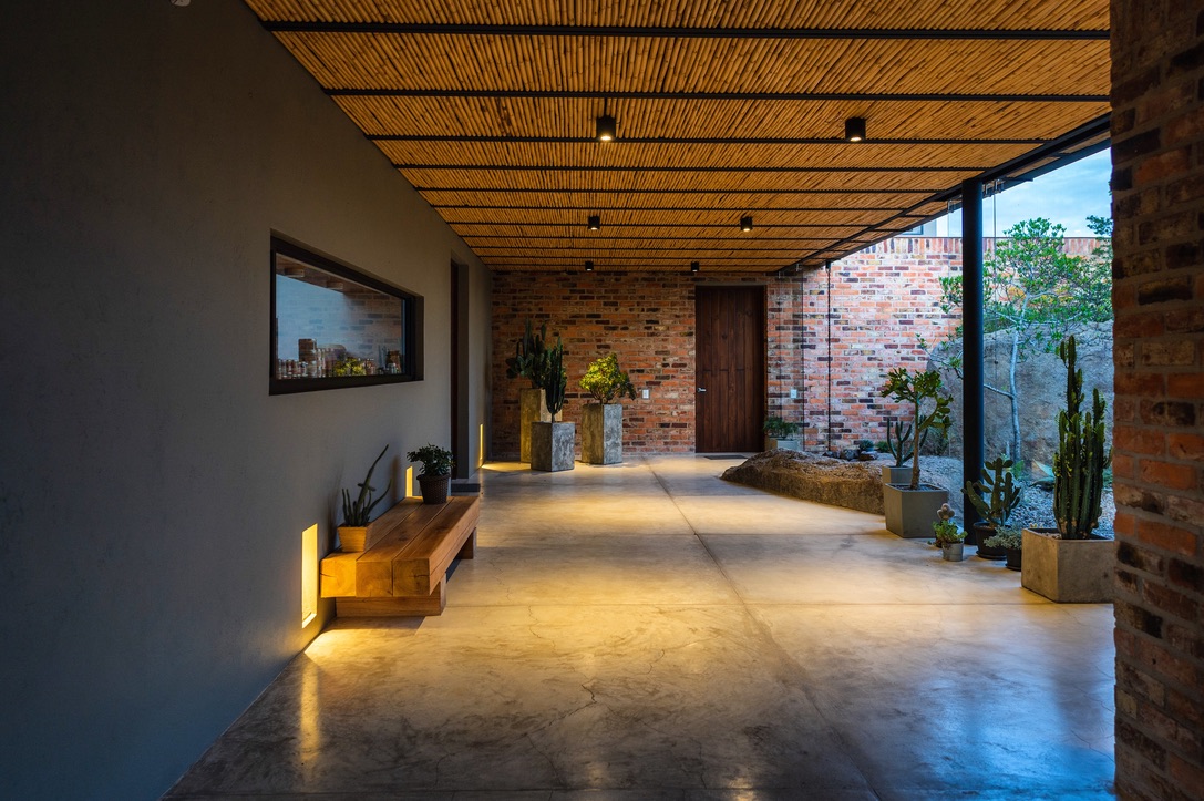 Vivienda prefabricada contemporánea diseñada para relacionarse con el lugar